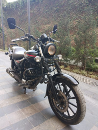Black Bajaj Avenger Street 220