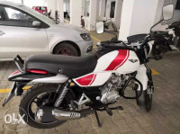 Bajaj V15 2016 Model