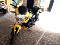 Yellow TVS Apache RTR 160