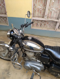 Royal Enfield Bullet Machismo A350