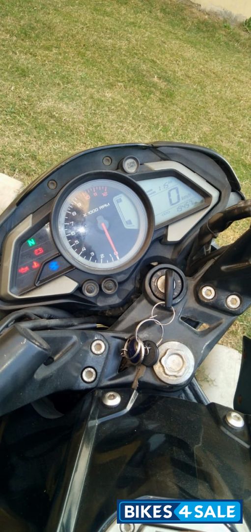 Bajaj Pulsar 200 NS Bajaj Pulsar 200 NS