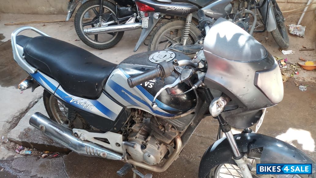 TVS Victor GLX