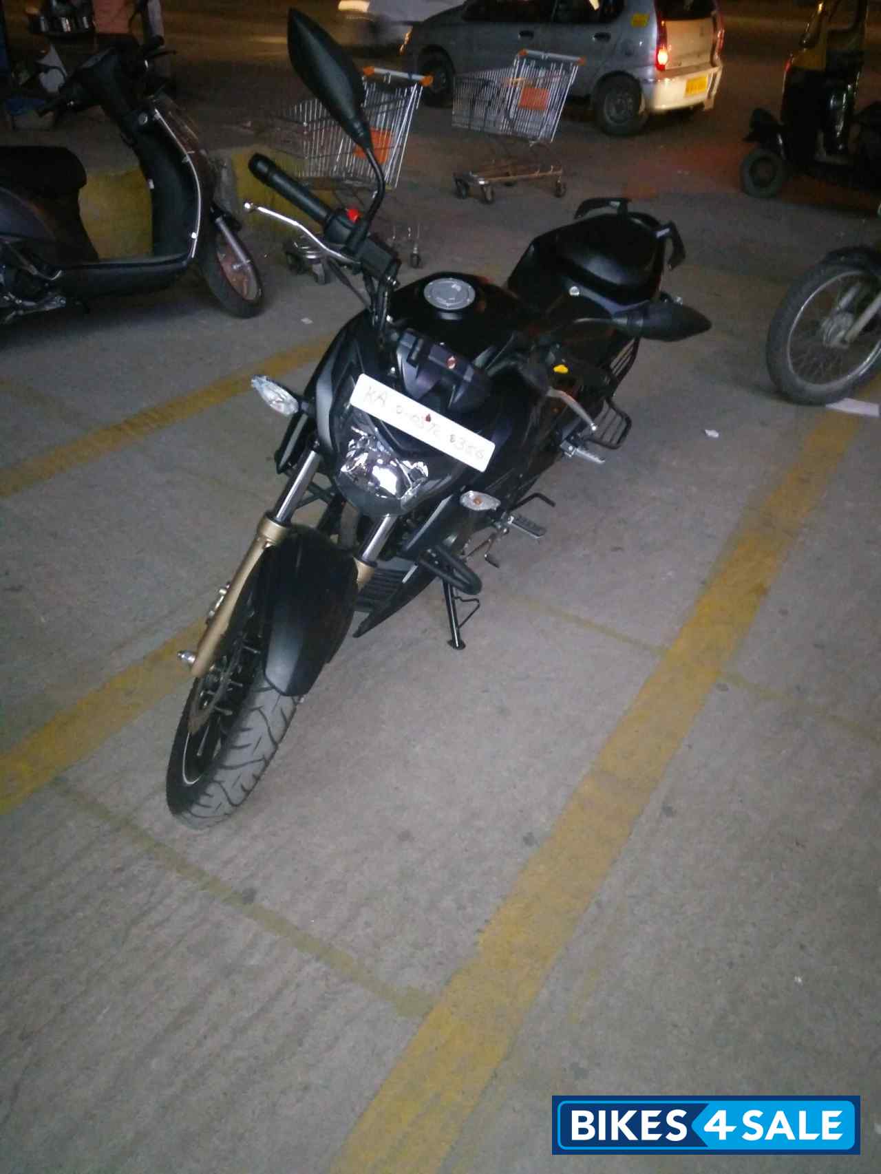 Black TVS Apache RTR 200 4V