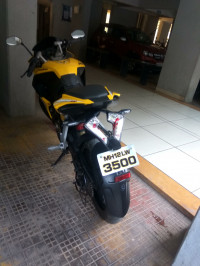 Bajaj Pulsar RS 200