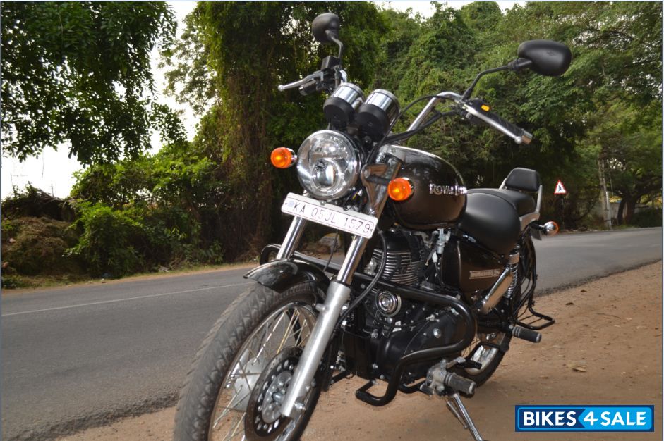 Lightning Royal Enfield Thunderbird 350 Lightning Royal Enfield Thunderbird 350