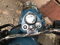 Royal Enfield Classic Squadron Blue