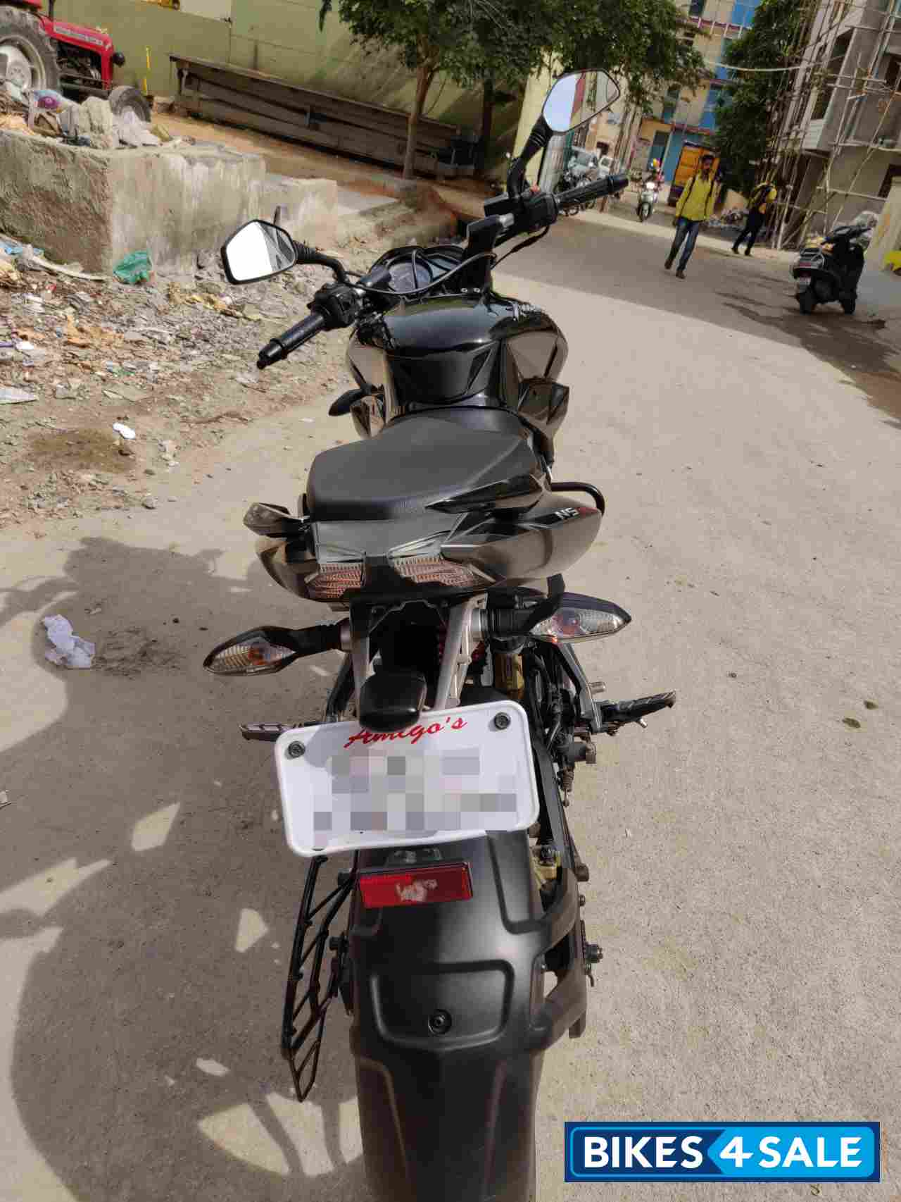 Bajaj Pulsar 200 NS