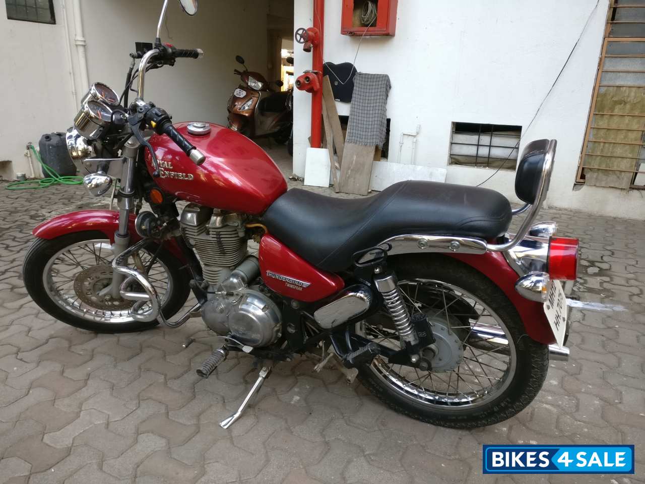 Royal Enfield Thunderbird TwinSpark 350