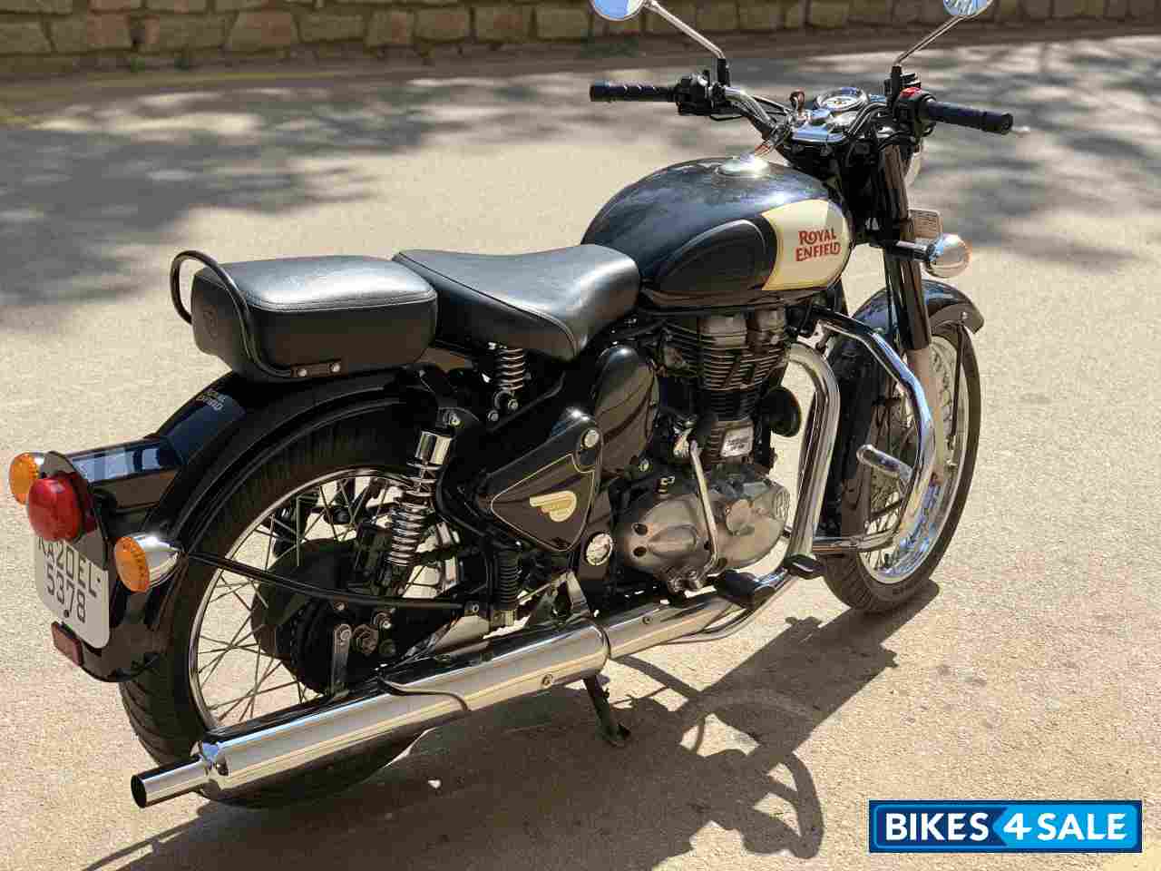 Royal Enfield Classic 500