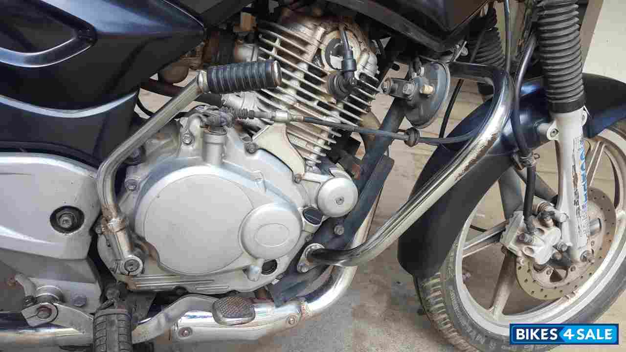 Black Bajaj Pulsar 150 DTSi