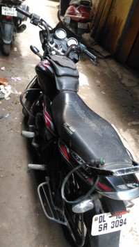 Black Bajaj Discover 100 DTS-Si