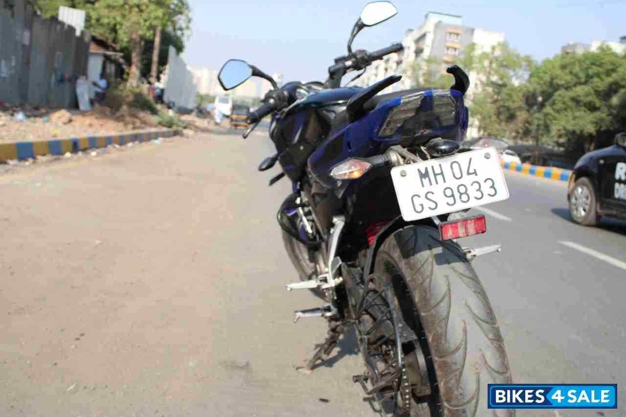 Bajaj Pulsar 200 NS ABS
