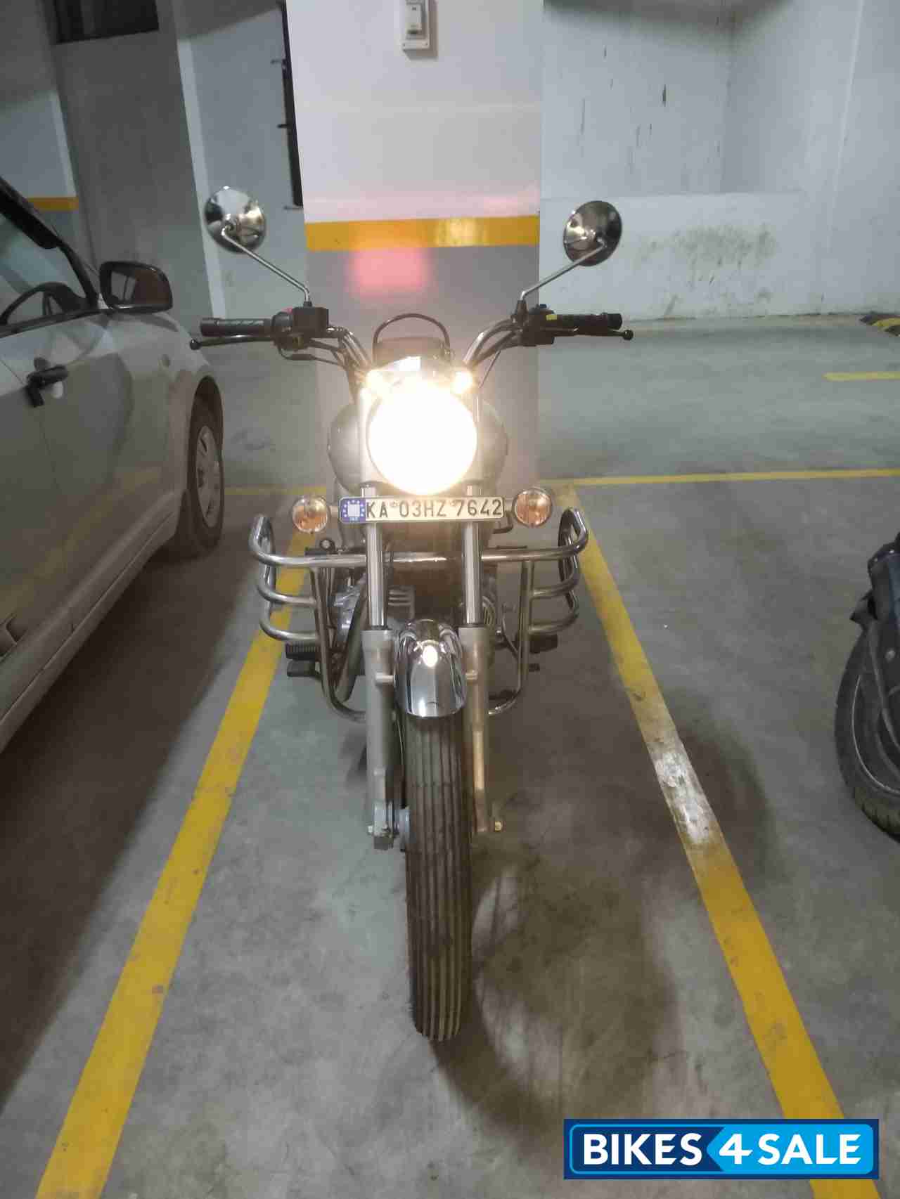 Silver Royal Enfield Bullet Electra Twinspark