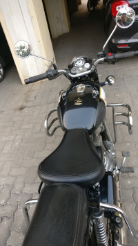 Royal Enfield Classic 350