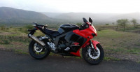 Black Red Hyosung GT250R