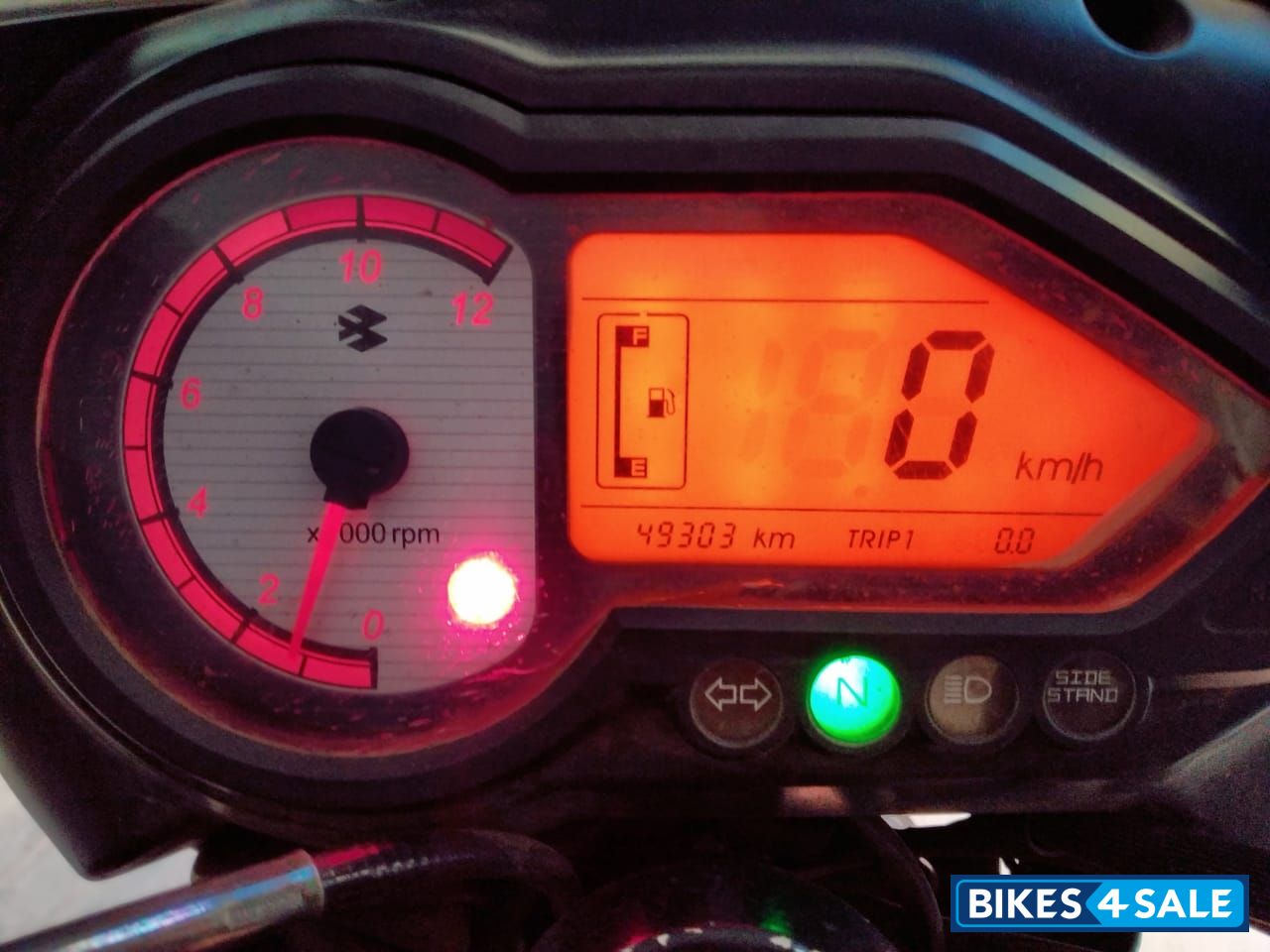 Bajaj Pulsar 180 DTSi Bajaj Pulsar 180 DTSi