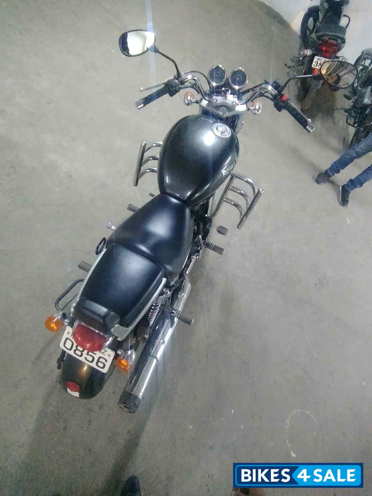 Lightning Royal Enfield Thunderbird 350 Lightning Royal Enfield Thunderbird 350