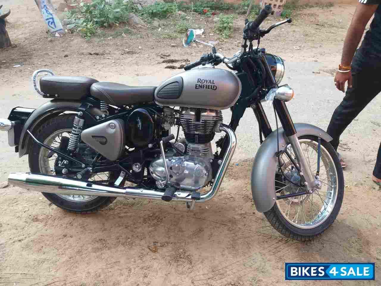 royal enfield second hand bike price