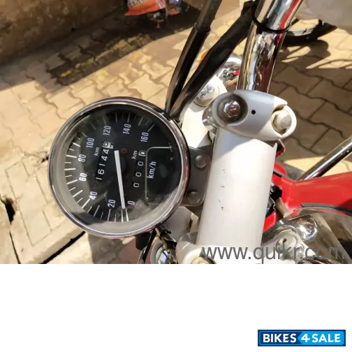 Bajaj Avenger 220 DTS-i