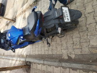 Blue Suzuki Gixxer SF