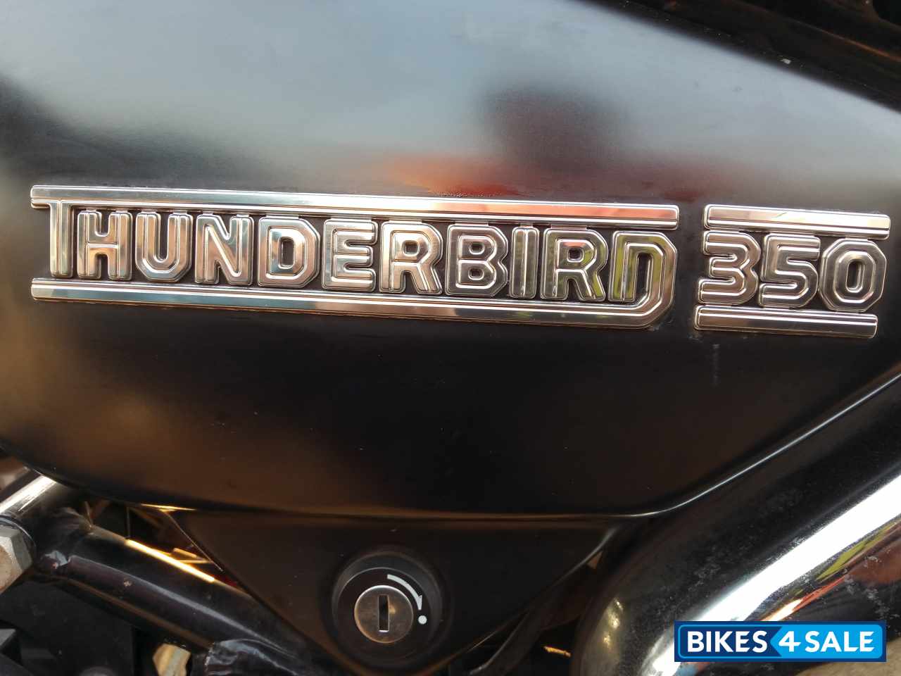 Matte Black Royal Enfield Thunderbird 350