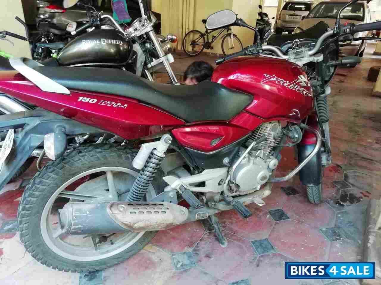 Red Bajaj Pulsar 150 DTSi