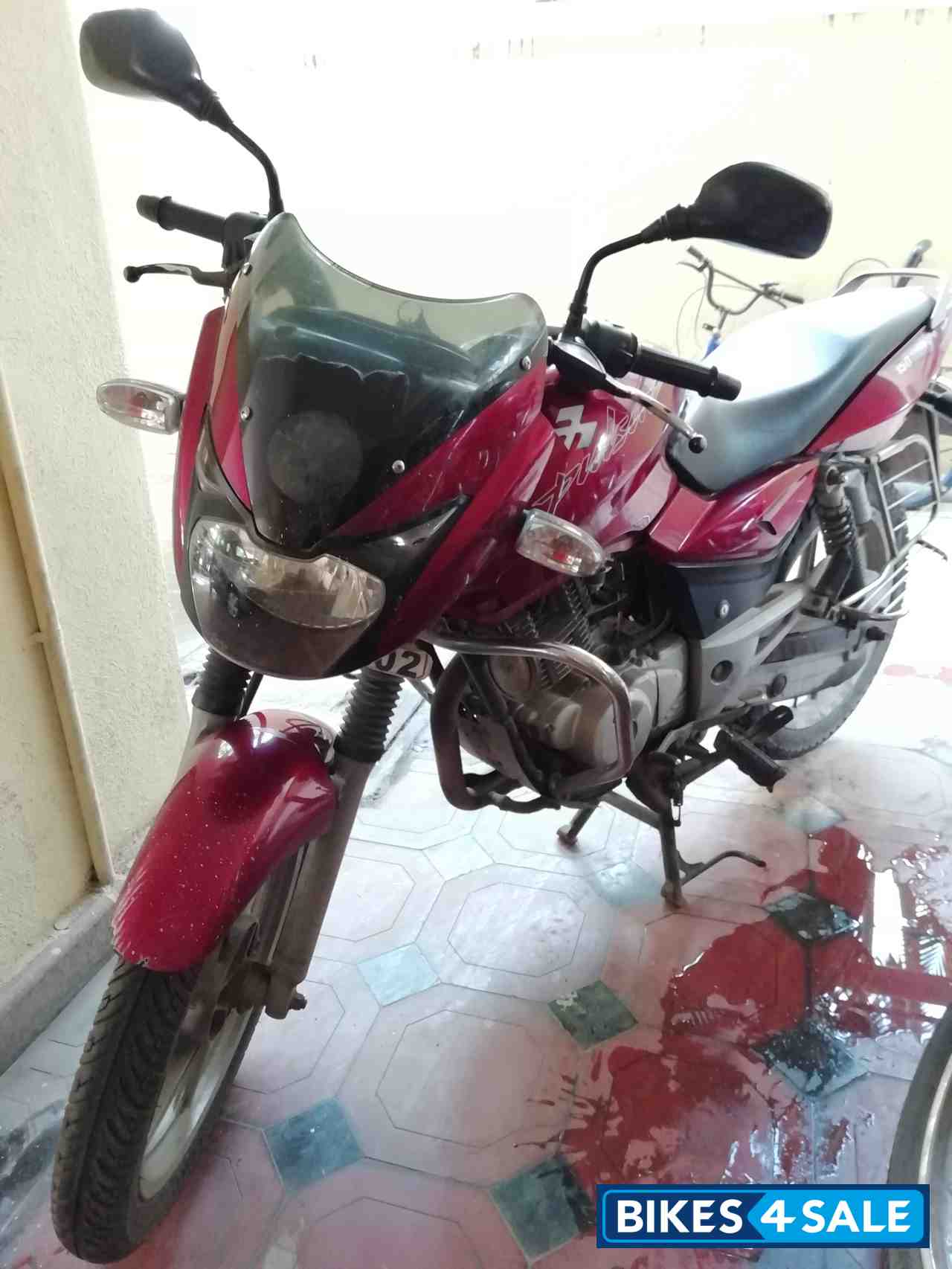 Red Bajaj Pulsar 150 DTSi Red Bajaj Pulsar 150 DTSi