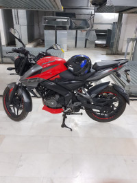 Bajaj Pulsar 200 NS