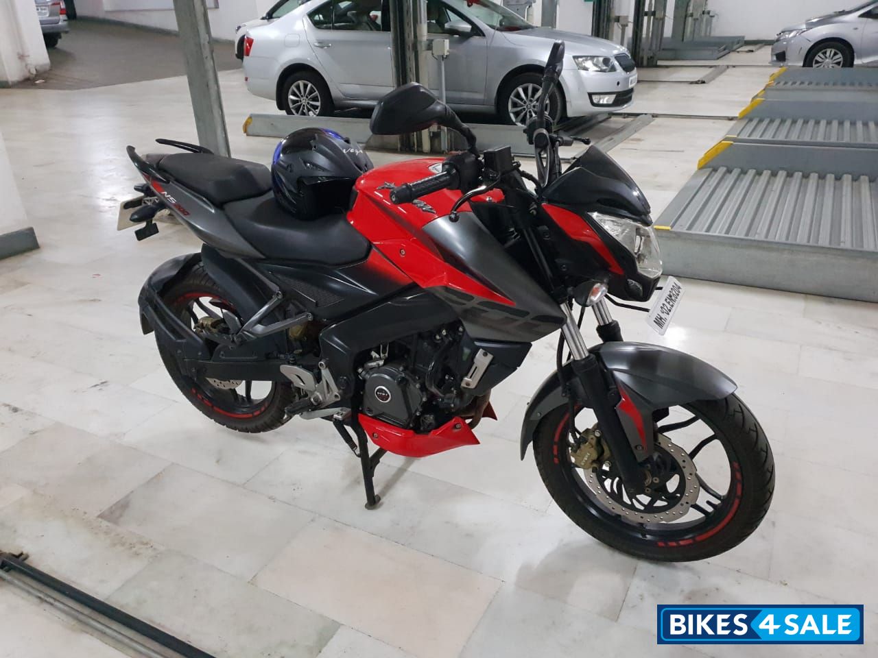 Bajaj Pulsar 200 NS Bajaj Pulsar 200 NS