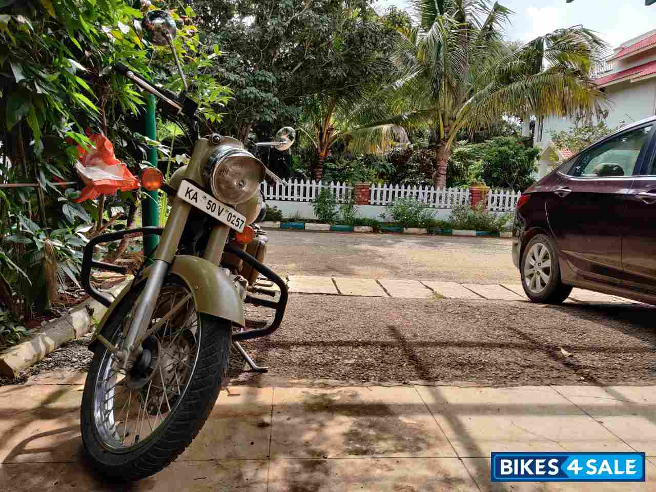 Royal Enfield Classic Desert Storm