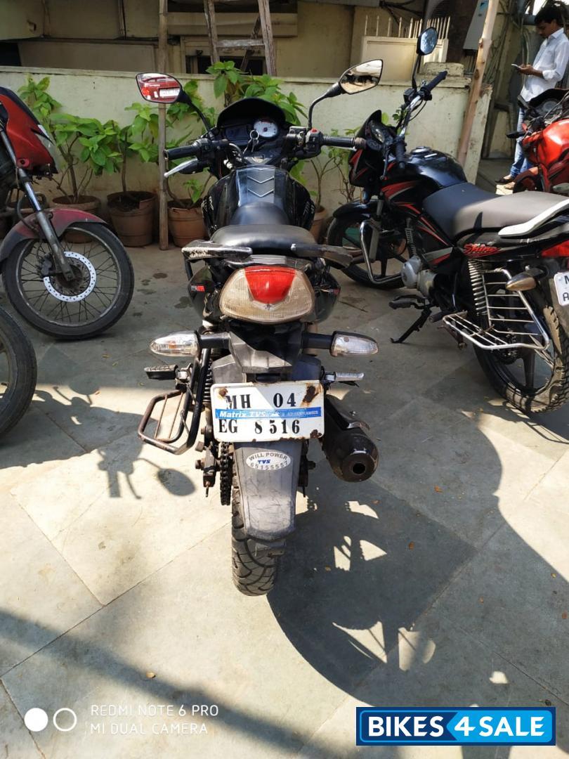 Black TVS Apache RTR 180