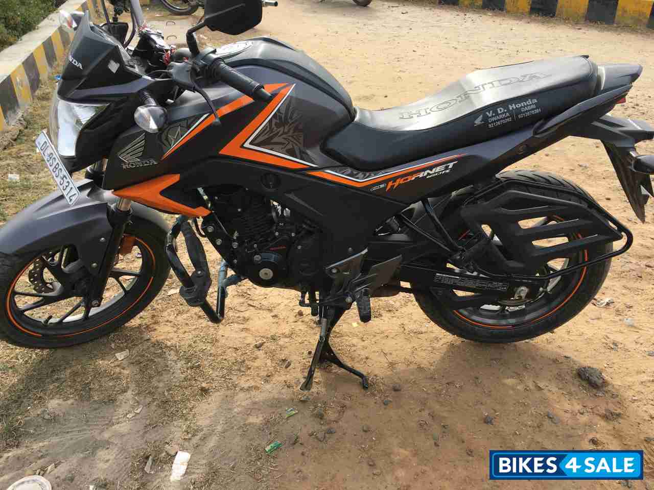 Honda CB Hornet 160R