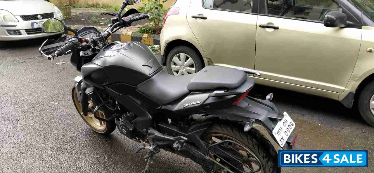 Bajaj Dominar 400