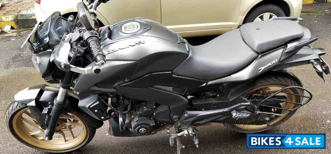 Bajaj Dominar 400