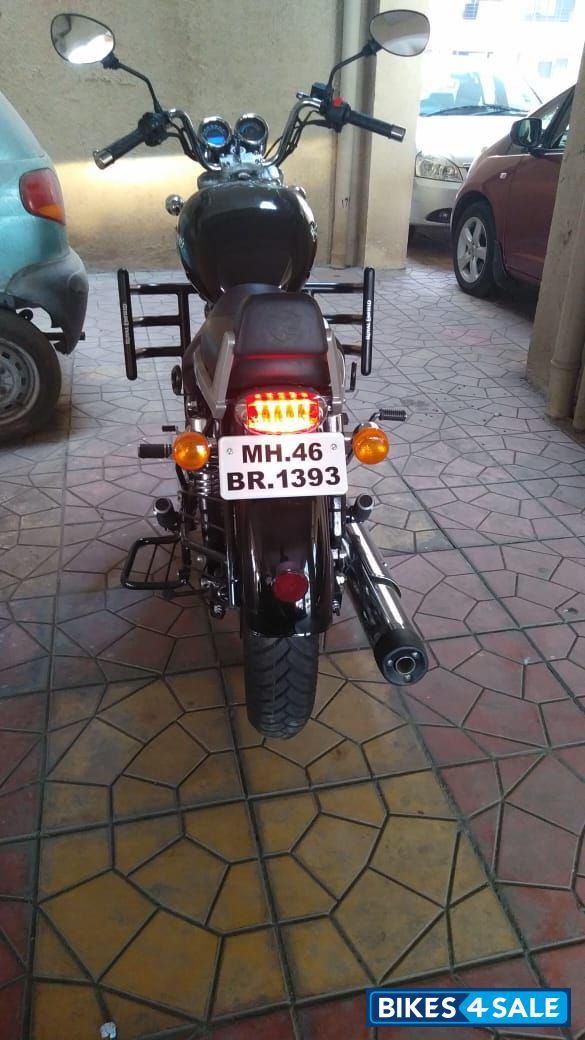 Flicket Royal Enfield Thunderbird 350