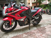 Bajaj Pulsar RS 200