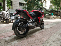 Bajaj Pulsar RS 200