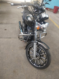 Lightening Royal Enfield Thunderbird 500