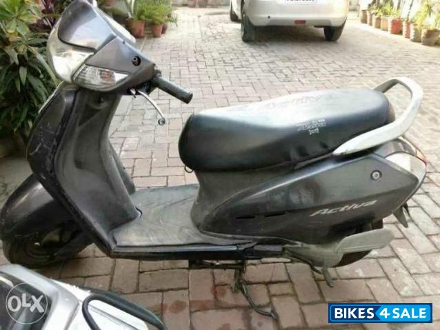 Grey Honda Activa Grey Honda Activa