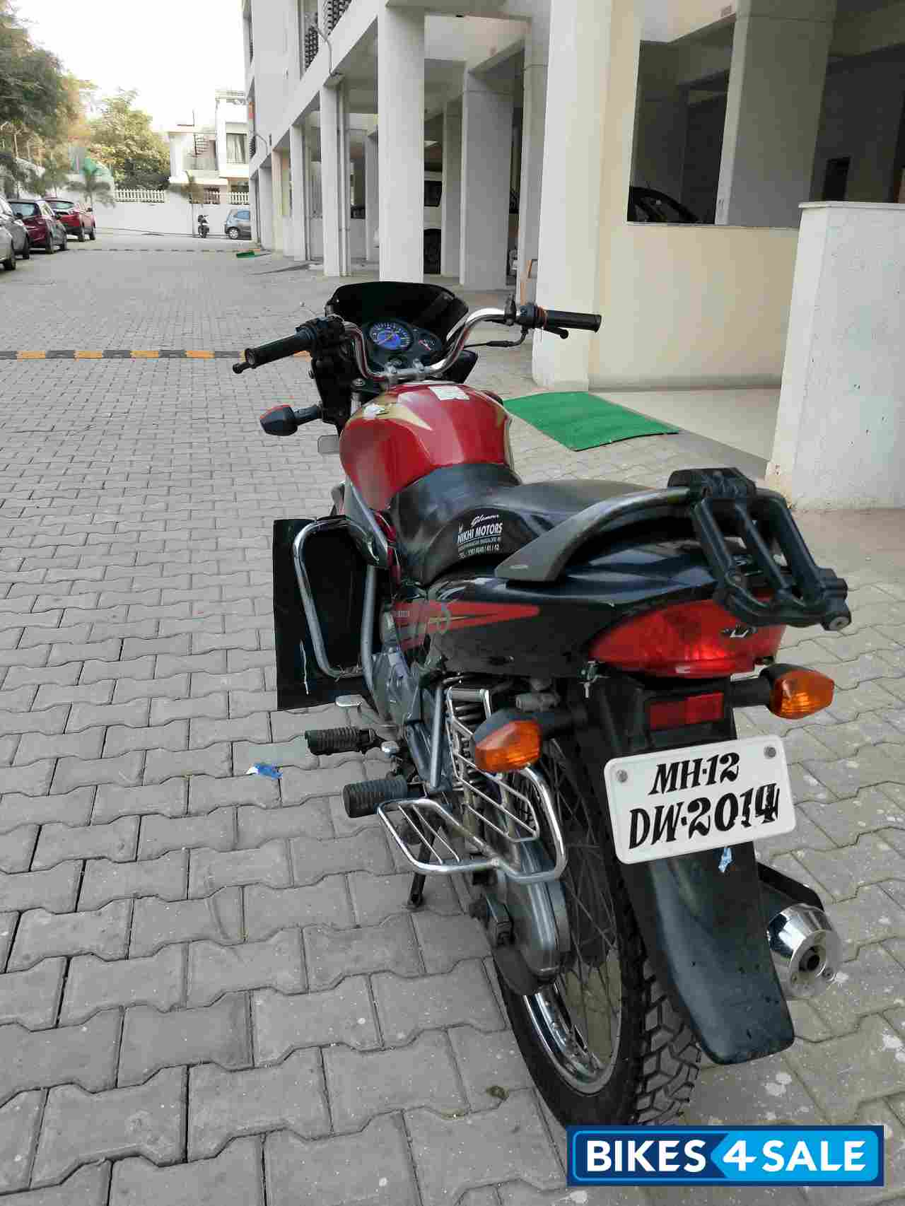 Red Hero Glamour 125