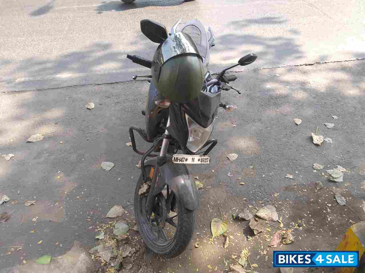 Blue Honda CB Hornet 160R