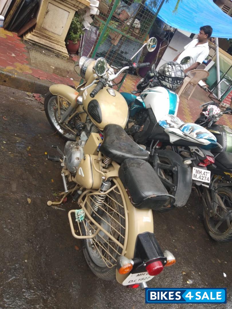 Classic Royal Enfield Classic Desert Storm