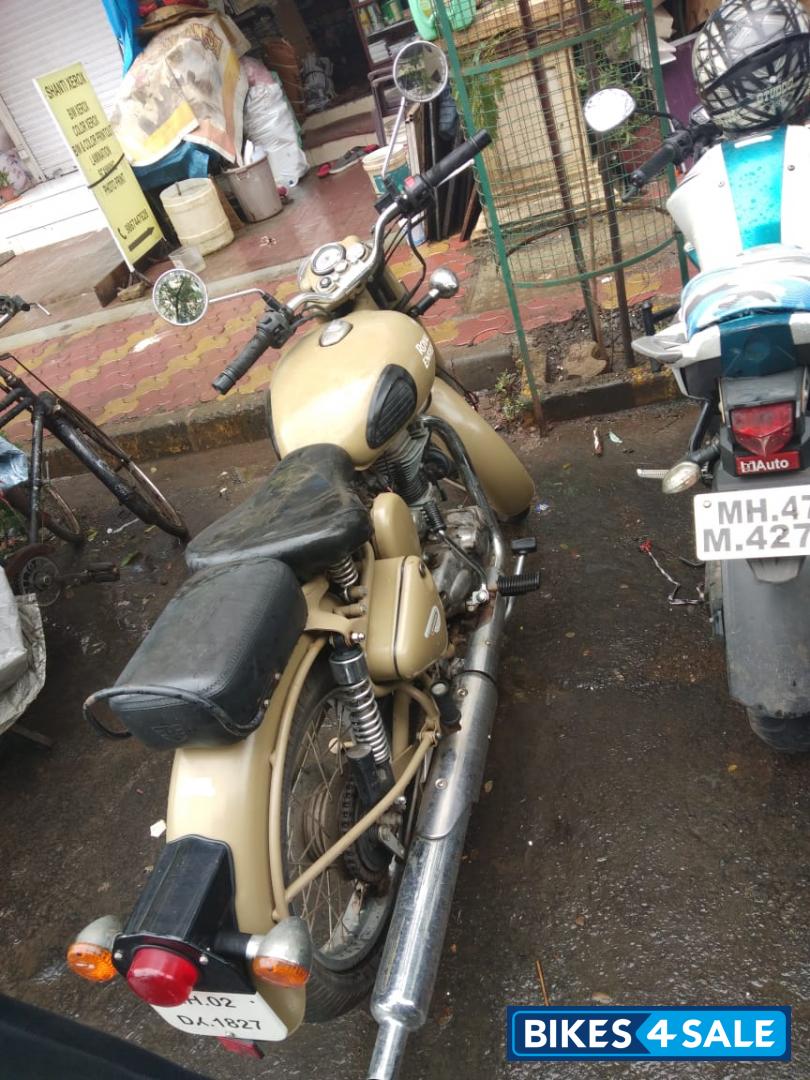 Classic Royal Enfield Classic Desert Storm