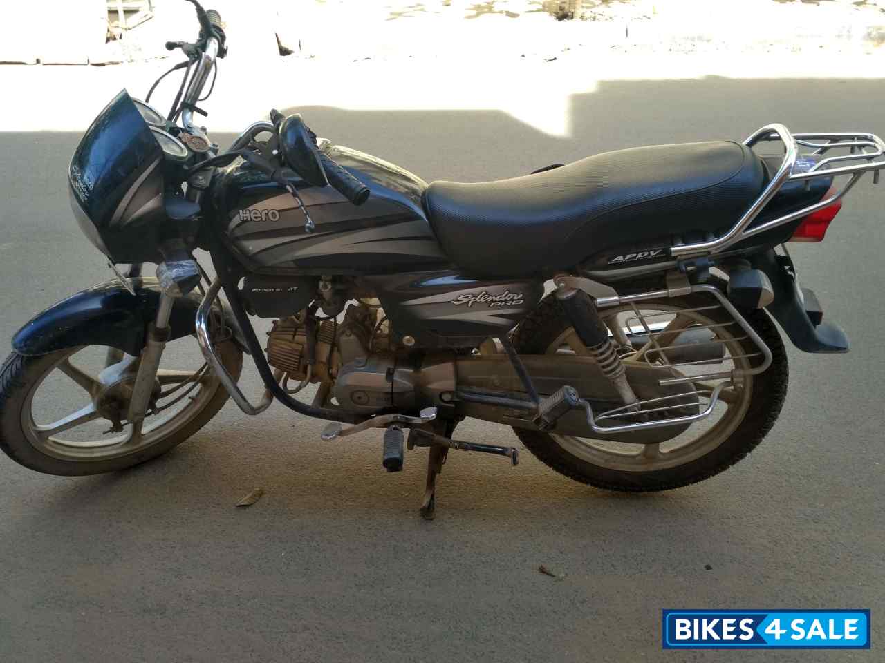 Black Hero Splendor Pro