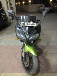 Black And Green Yamaha Fazer
