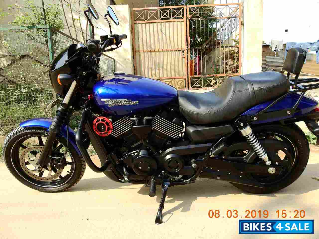 Superior Blue Harley Davidson Street 750