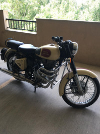 Royal Enfield Classic 500