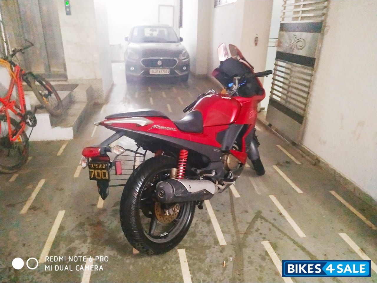 Red Hero Karizma ZMR Red Hero Karizma ZMR