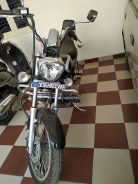 Alburn Brown Bajaj Avenger Cruise 220