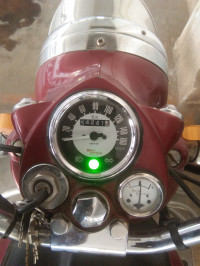 Maroon Royal Enfield Classic 350